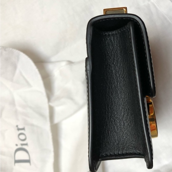 ❌Sold❌ Dior 30 Montaigne Micro Bag - Picture 4 of 13